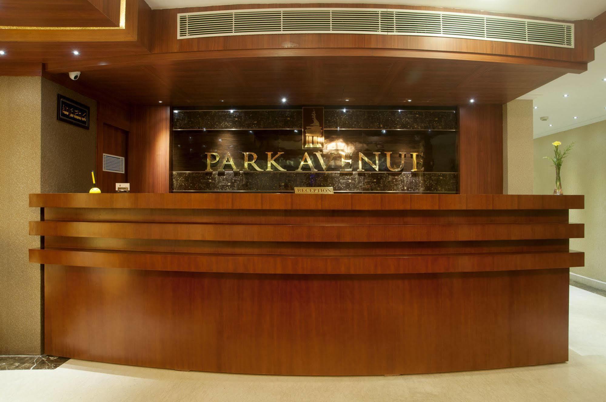 Park Avenue Hotel Nungambakkam Ченнаи Экстерьер фото